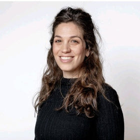 Yifat, founder of Speakyti